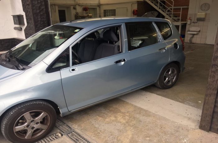 Honda Jazz Seitenwand lackiert