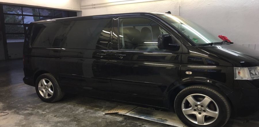 VW T5 Seitenwand frisch lackiert