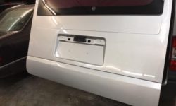 Heckklappe Ford Transit lackiert