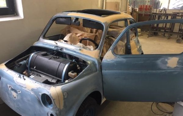 Spachtelarbeiten Fiat 500 Giannini